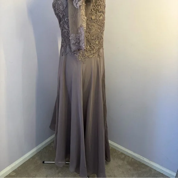 JJs House Zuzana Sequins/Lace Wedding/Evening Dress, NWT, Size 14( like a 12) - Picture 9 of 16